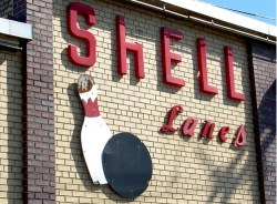 Shell Lanes, photo by Gary Jarvis.