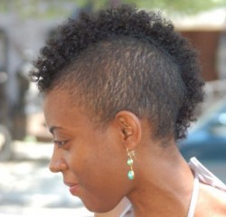 This author's natural 'frohawk.