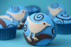 8 tips for turning tweets into free eats